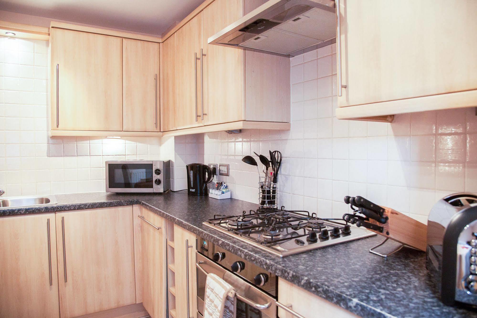 Royal Mile Accommodation Edimburgo Exterior foto