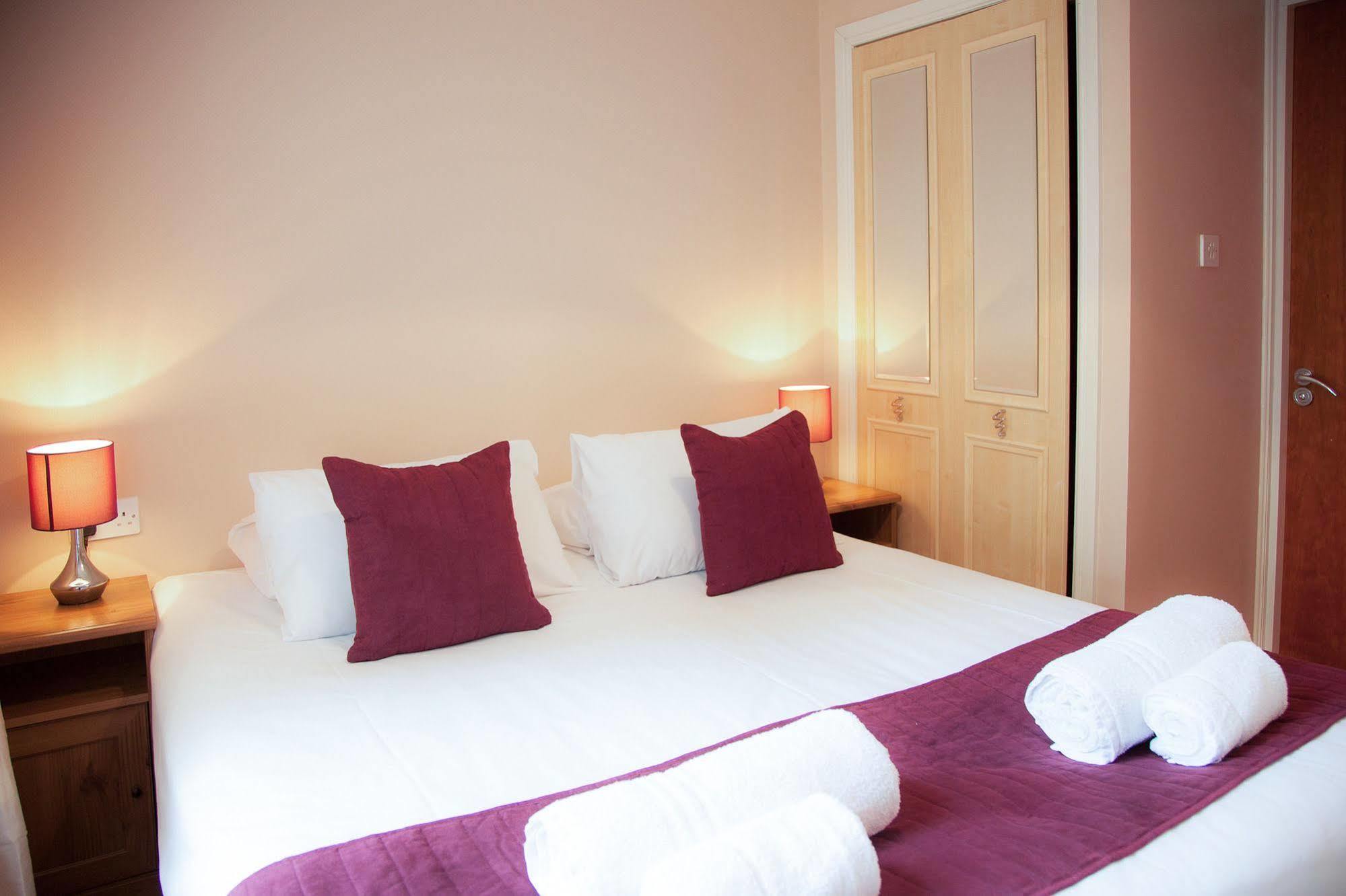Royal Mile Accommodation Edimburgo Exterior foto